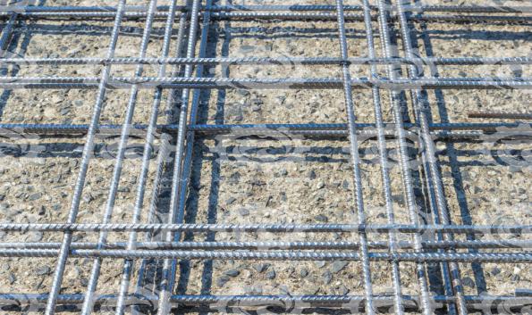 Does stainless steel rebar eat concrete?